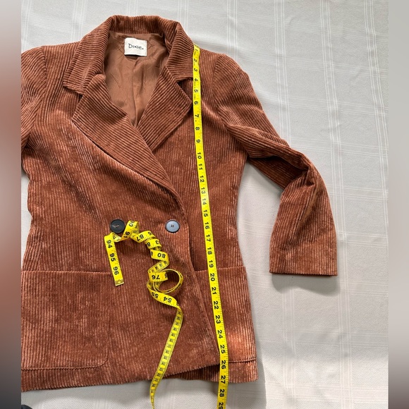 Lovely vintage style corduroy jacket - size women’s medium - Picture 4 of 9